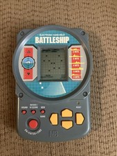 BATTLESHIP Vintage Handheld Electronic Game 1995 Milton-Bradley Vintage WORKS