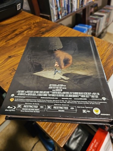 Blade Runner Blu-Ray DVD 30th Anniversary Collector's Edition Digi Book OOP - Picture 3 of 6