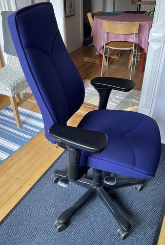 Bürostuhl Kinnarps 6143 NP 1200€ - Bild 1 von 11