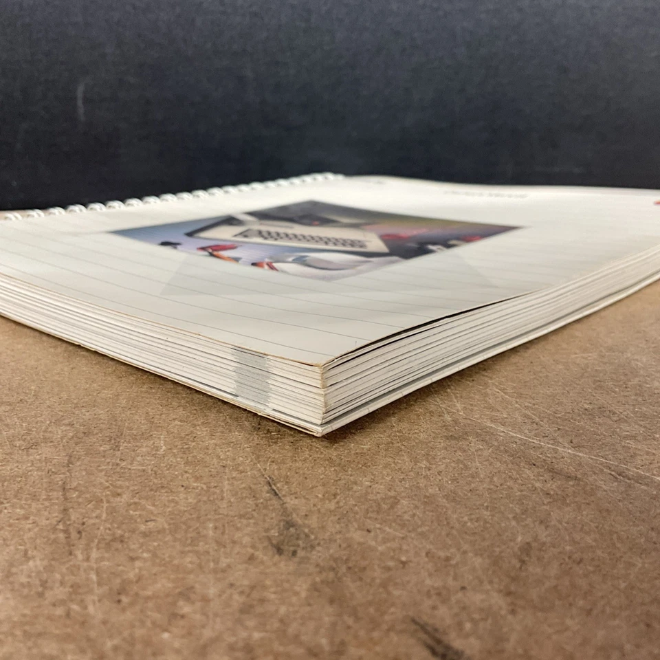 Apple Computer Macintosh Apple IIe Owners Manual Vintage Computing - Image 4 of 4