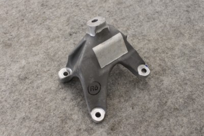 Org Audi A4 8W A8 4N Stütze Motor 8W0199307C Motorlager links support engine