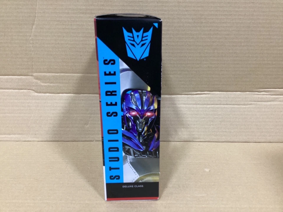 TAKARA TOMY Bumblebee Studio Series SS-28 Dropkick Action Figure Japan - Image 2 of 4