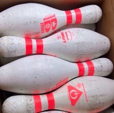 Bowling Pins Case Used 1 Case of 10 used pins Great Target Practice Or Art