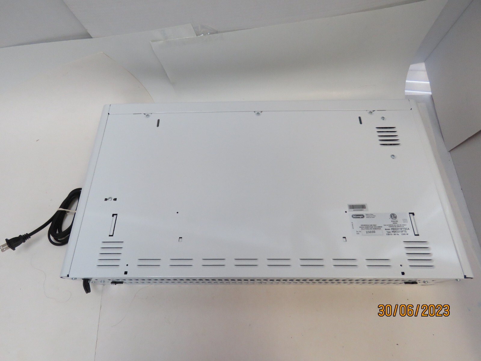 DELONGHI PANEL HEATER Slim Style Digital HSX3315FTSCA WHITE [GI27] | eBay