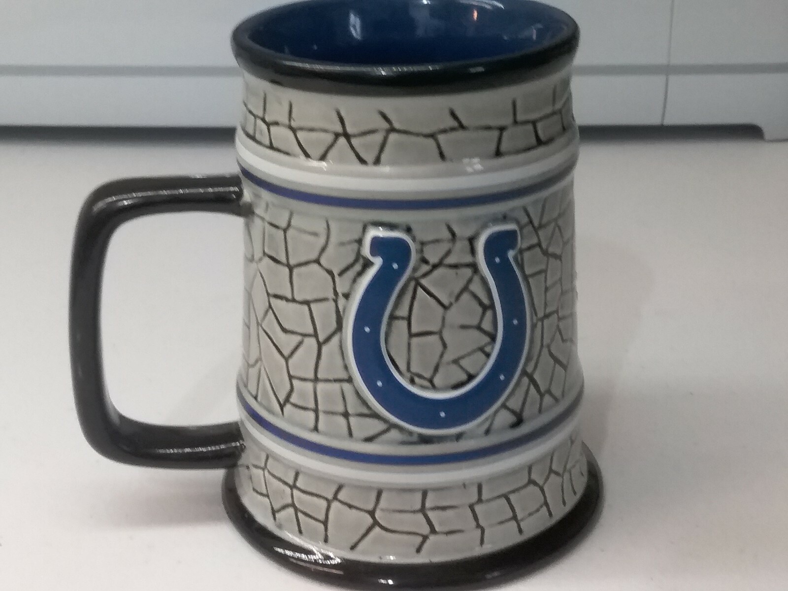 Picture 2 of 4