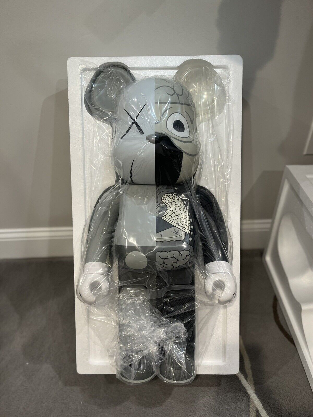 Bearbrick x Kaws Gray Dissected Companion 1000% Be@rbrick