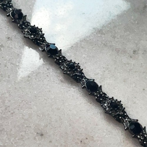 VTG MONET Black Floral Rhinestone Art Nouveau Vintage Bracelet - Picture 9 of 10