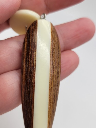 Vintage Retro Off White Wood Lucite Long Dangle Pierced Earrings - Picture 8 of 11