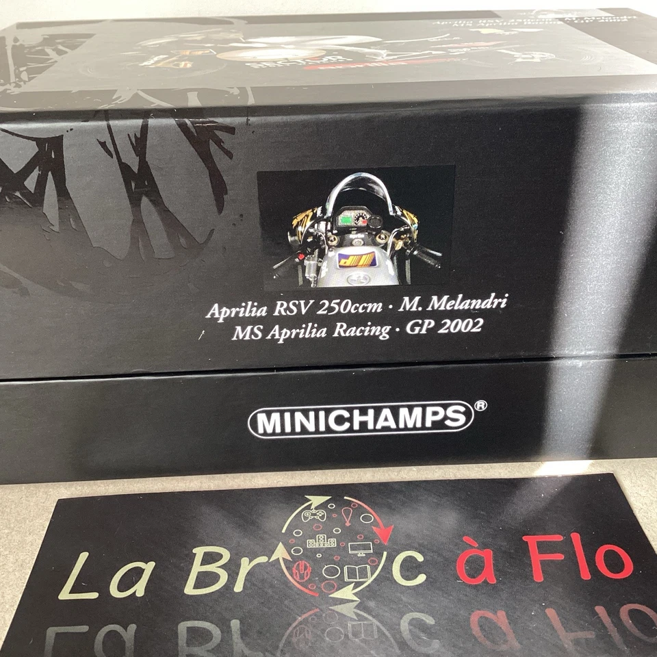 Minichamps 1/12 Collection Moto Coffret , Aprilia RSV 250ccm Melandri 2002 - Photo 2/4