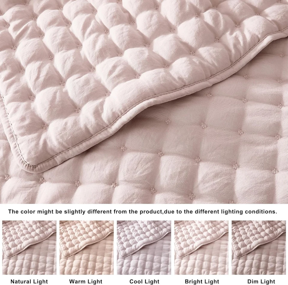 Soft Pink Twin Size Quilt Bedding Set - Lightweight & Cozy - Image 4 of 4