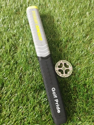 Original Golf Pride Tour SNSR Tour Contour 140cc Putter Golfgriff + Ballmarker