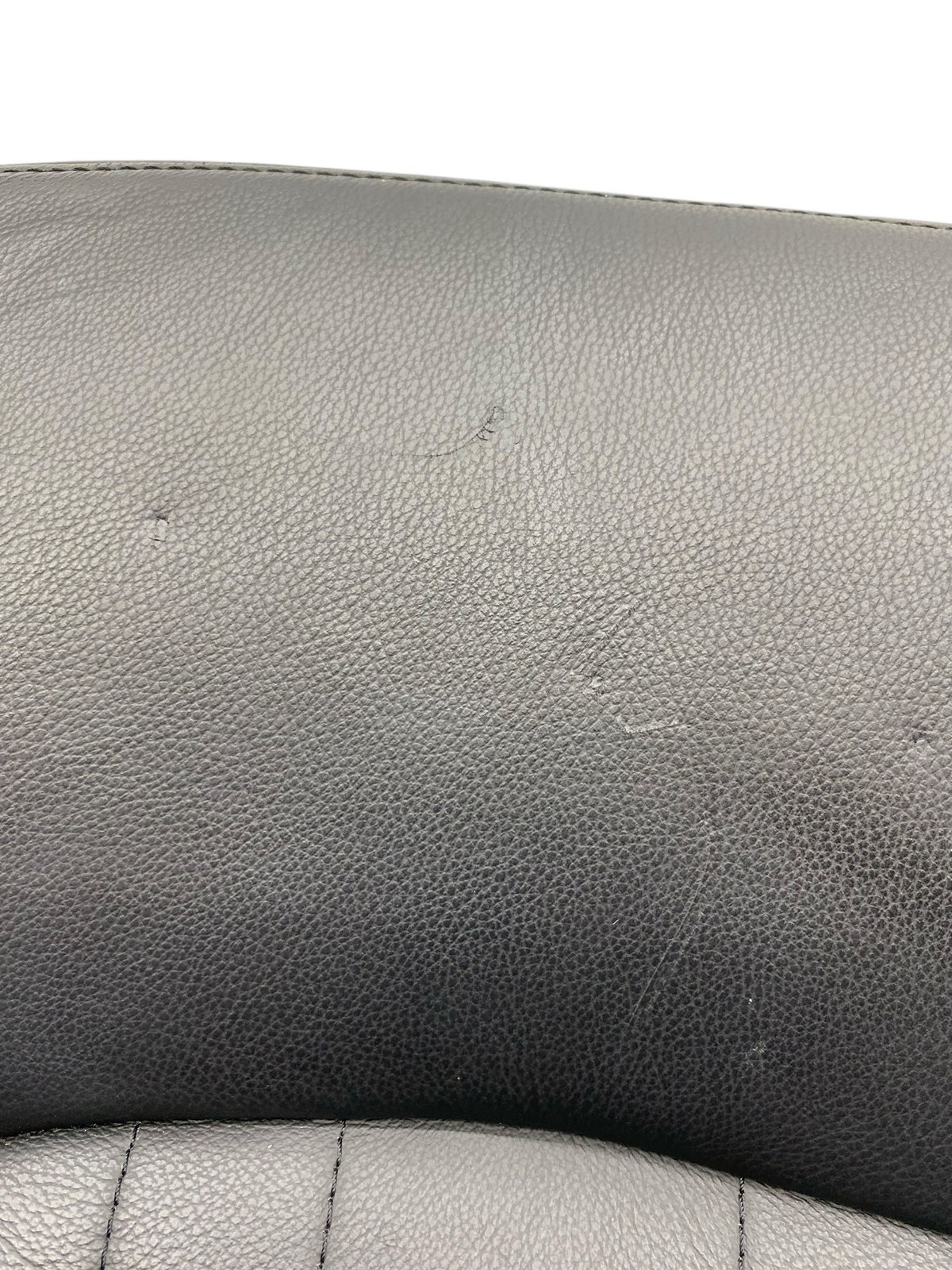 2017-2024 Maserati Levante M161 Front LH Upper Heated Bucket Seat Cushion *WEAR*