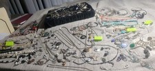 Huge Lot. 1423g  STERLING SILVER  JEWELRY Wearable And Scrap  , Precious Jewels