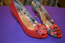 POETIC LICENCE SUMMER BLOOM SIZE 38 NEW WITH NO BOX