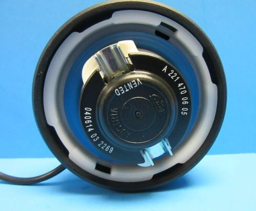 New Genuine Mercedes Benz Fuel Gas Tank Filler Cap OEM # 2214700605 With Strap