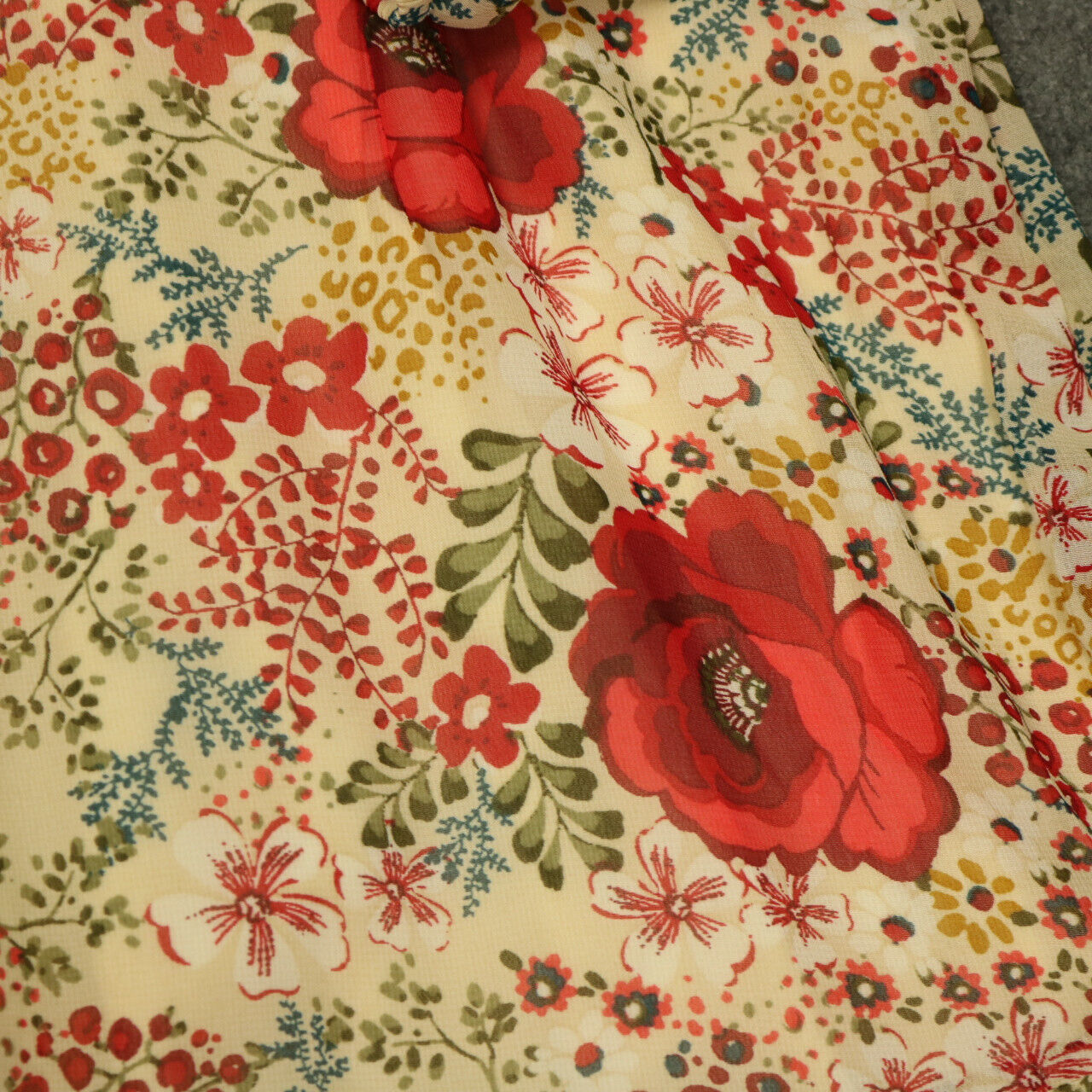 Picture 7 of 24