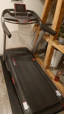 Smooth Fitness 6.75e Titan Plus Laufband mit rechnung