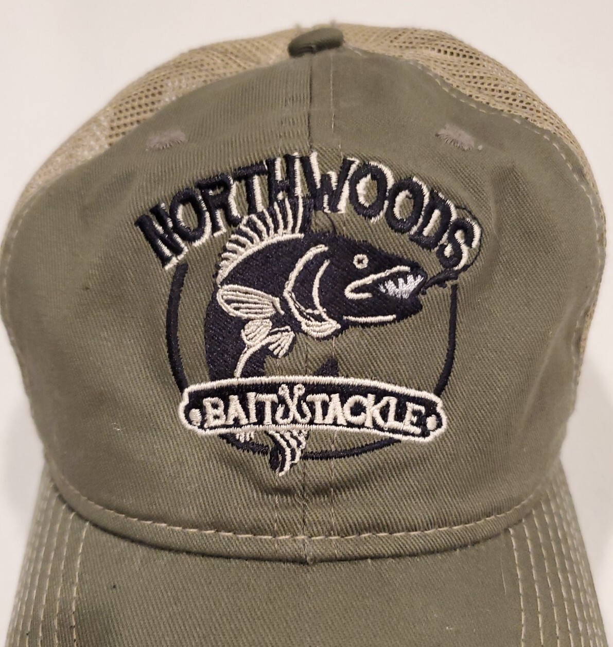 Mens Fishing Hat Baseball Style Snapback Cap Northwoods Bemidji MN Mesh Trucker