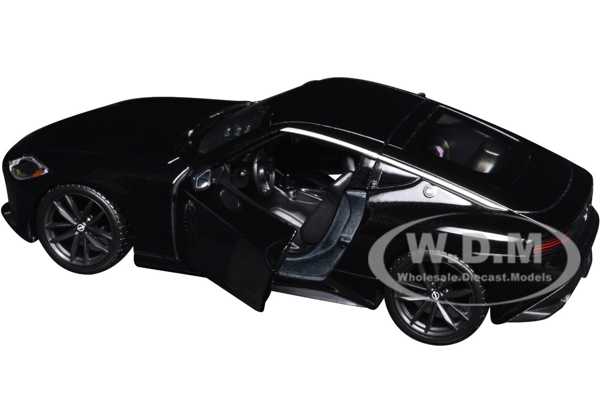 mokotan☆様ブラック1枚 2023 NISSAN Z BLACK METALLIC 1/24 DIECAST MODEL CAR BY