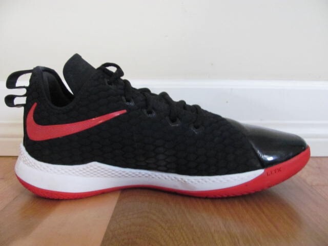 【lebron witness 3】 Nike バスケットボールシューズブラック Nike Men Lebron Witness 3 Black Basketball Sneakers Shoes