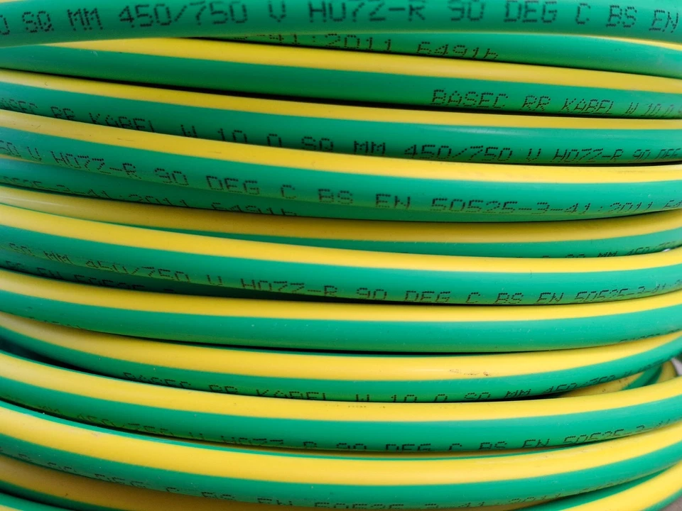 10 mm Single Core Conduit Cable 6491X Earth Yellow / Green Equipotential Bonding - Image 2 of 4