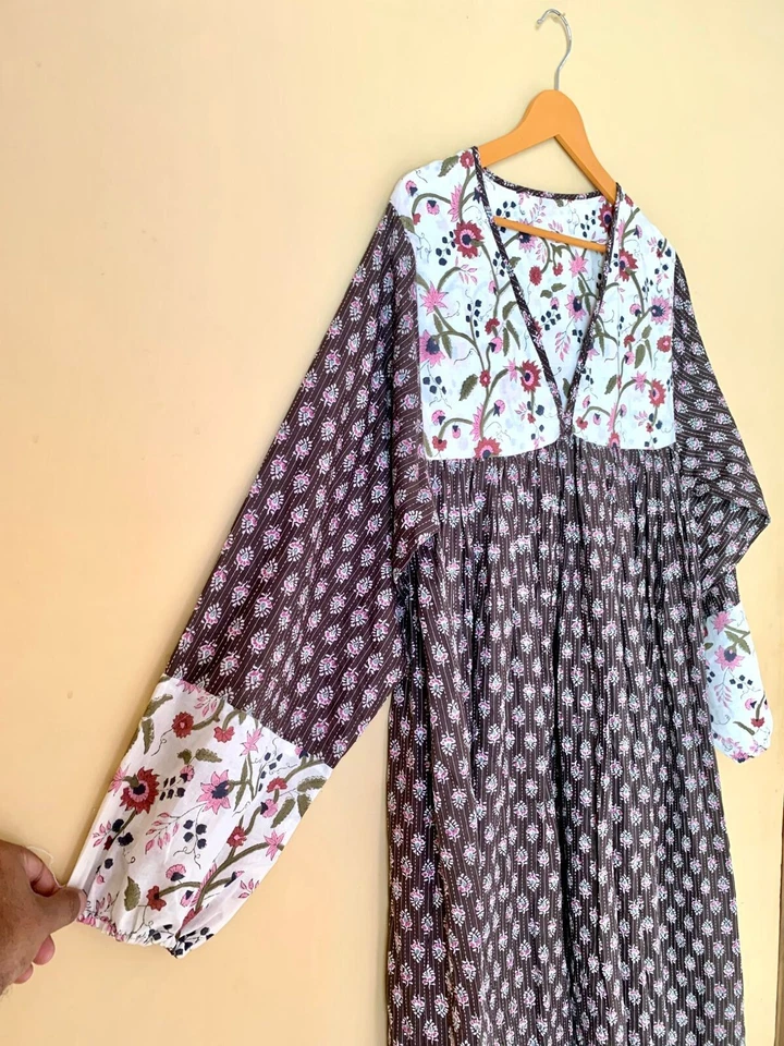 Hermoso artículo de regalo con estampado de bloques de algodón y vestido de algodón de verano Foto 4 de 4