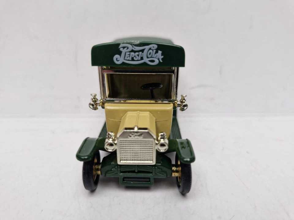 Lledo Days Gone 6122 1920 Model T Ford Van PEPSI-COLA MIB  die cast 1990's - Bild 4 von 4