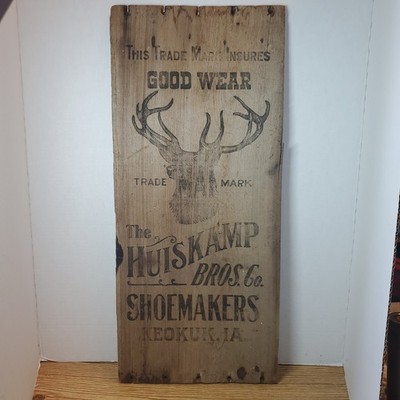 VTG Huiskamp Bros. Co. Showmakers Wood Box Panel Advertising Sign Original RARE