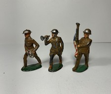 Set Of Three Vintage Barclay/Manoil Parade Soldiers: Flag, Drum, Trumpet