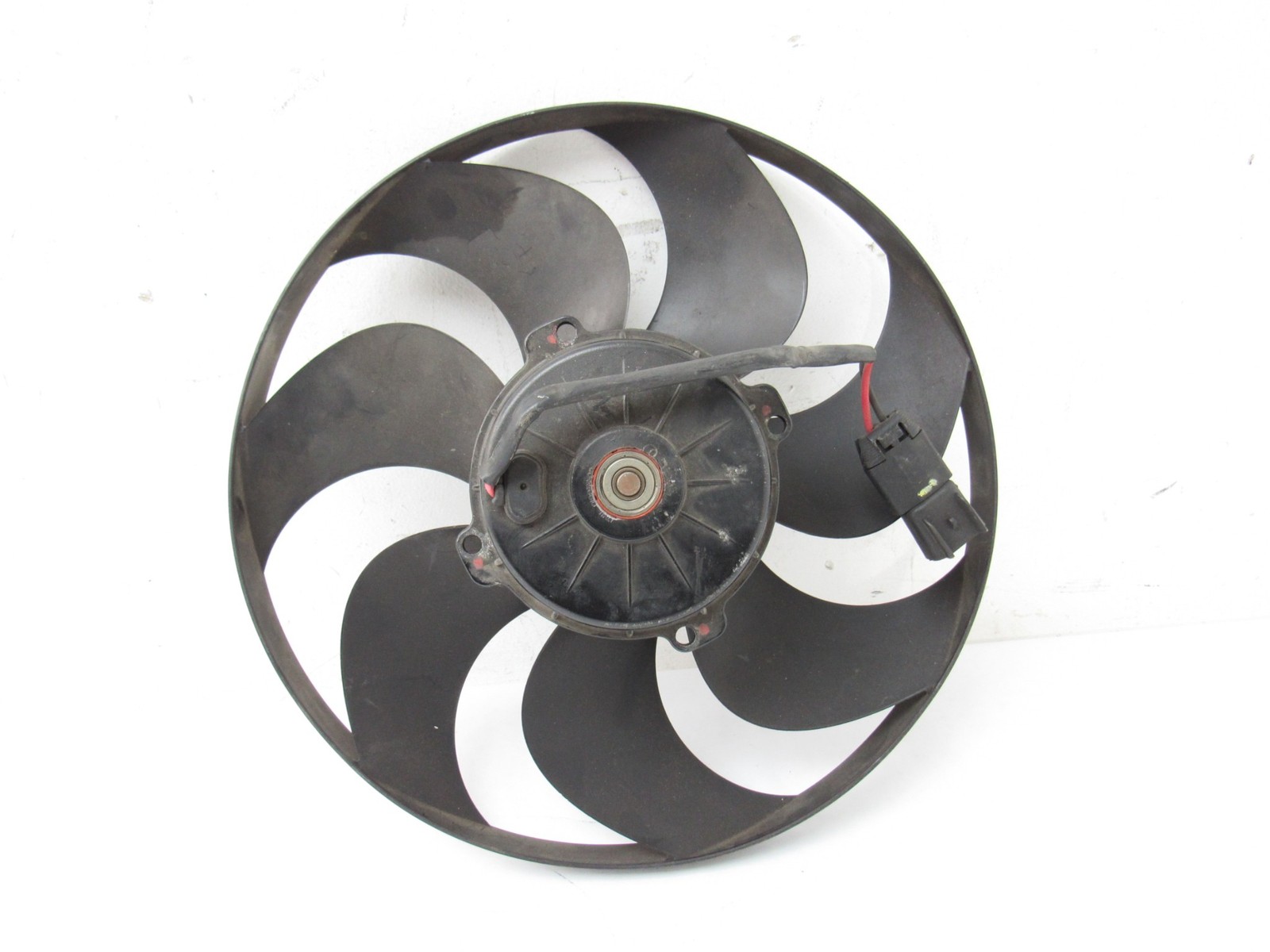 Maserati Quattroporte 2003-2012 Right Fan blade