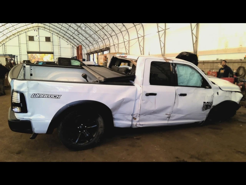 AC Condenser Fits 19-24 DODGE 1500 PICKUP 6818194 Foto 4 de 4