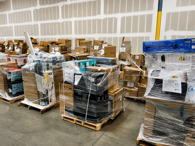 Walmart Mystery Crate   Mixed Overstock Items with Hidden Warehouse Deals