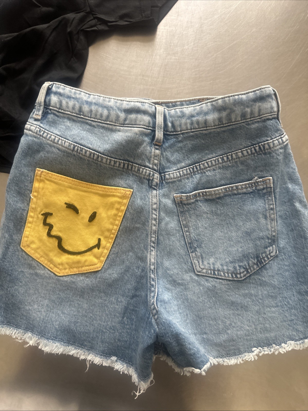 H&M Smiley World Kids Size 14 Outfit Black Girls thumbnail 4