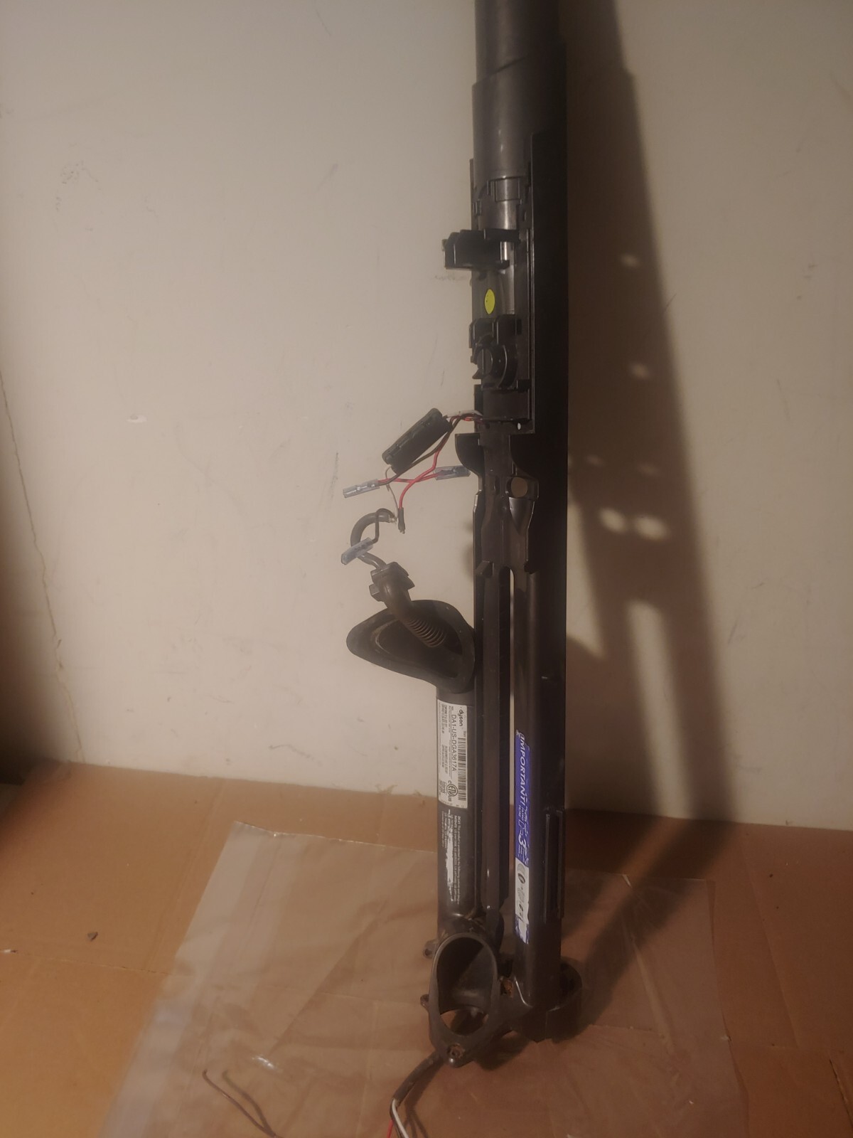 Picture 2 of 3