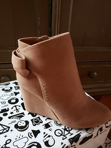 bamboo wedge boots