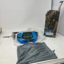 Wildhorn Pipeline X Kemper Ski Goggles Men, Women & Youth Attic White Ice Blue-W