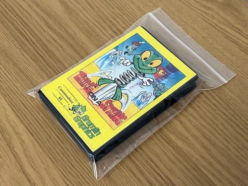 Gremlin Thing on a Spring Commodore 64 Cassette Working -👽👾Retro Gift Idea👾👽 - Afbeelding 12 van 12