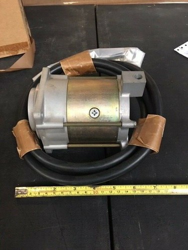 Elektromotor. Teilenr: 6T4-43880-01. Ex Mod - Bild 6 von 6
