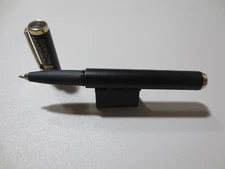 HP Hewlett Packard Company Employee Pen SHEAFFER Roller ball Black PEN (J355)