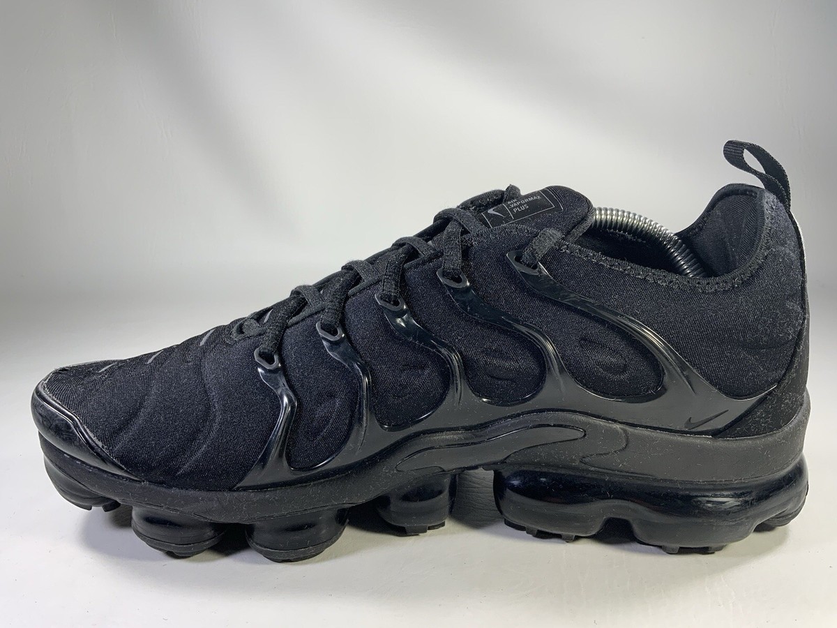 NIKE AIR VAPOMAX PLUS TRIPLE BLACK ANTHRACITE TENNIS SHOES, SIZE 11 1/2 Nike Air Vapormax Plus Triple Black Anthracite Mens Size 11  main image 2