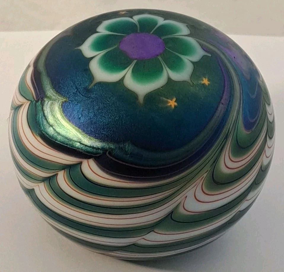 Lundberg Studios In Glass Paperweights for sale | eBay