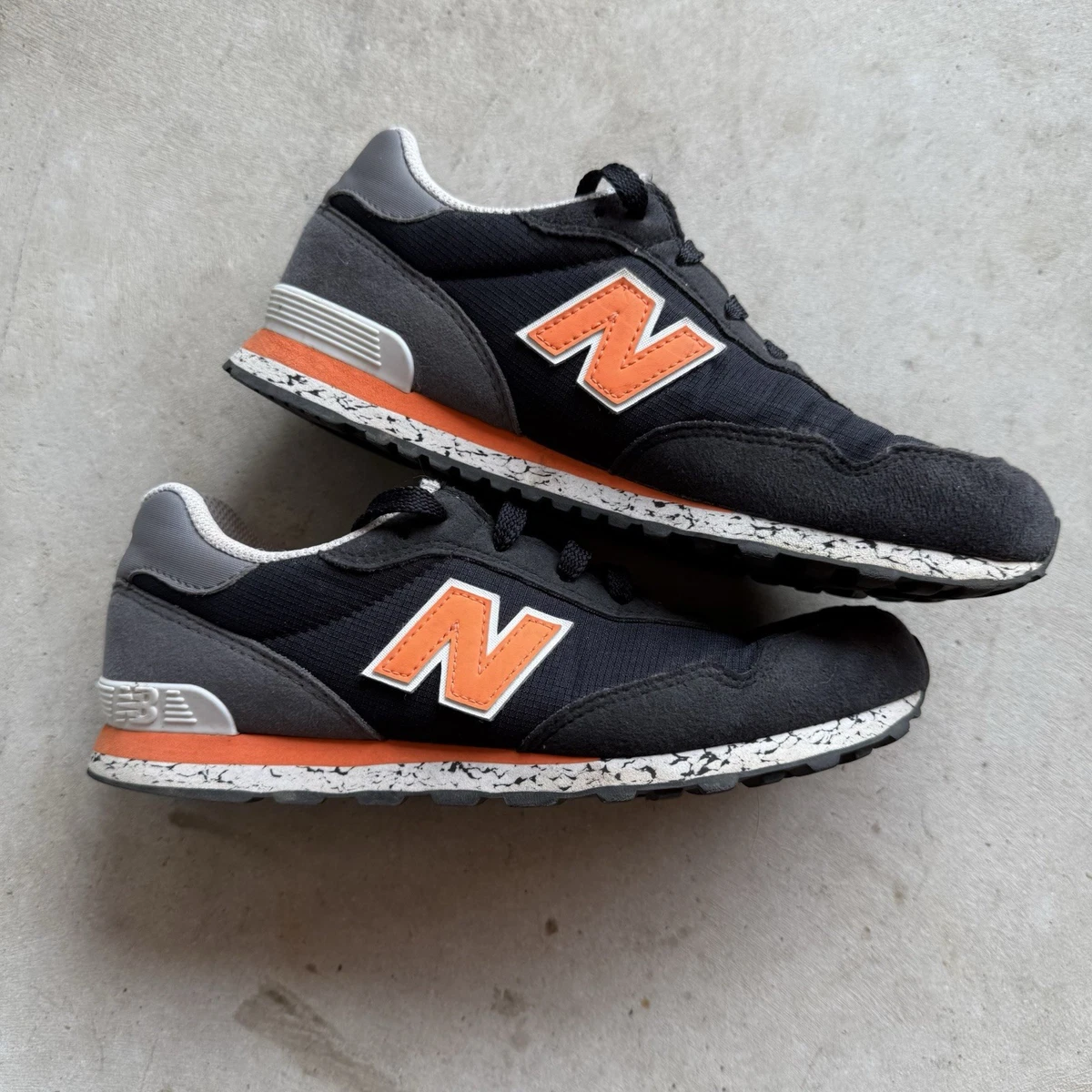 New Balance 515v3 Black Vibrant Orange for Sale  display picture 2