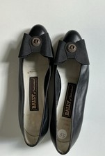 Bally Vintage Emily Black Leather Pumps W/ Black Bow Gold Logo Size 5.5