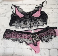 Frederick's of Hollywood Black Pink Eyelash Lace Lingerie Set NWT Vintage Smll