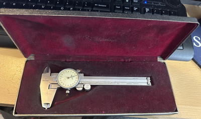 Used Mitutoyo Dial Caliper Vintage 4'' #505-629 In Original Case