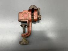 (p) VINTAGE MODERN GRINDER MFG CO. M-52 CLAMP BENCH VISE 2" JAW - CLEAN! USA