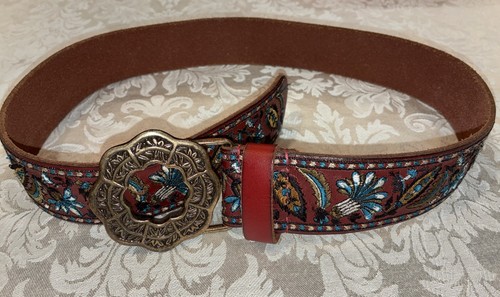 LUCKY BRAND Red Leather Belt Embroidered Floral Boho Brass Buckle XS - Picture 1 of 6