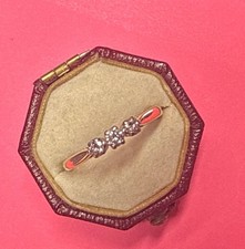 Women’s Three Stone Diamond Ring 18ct Gold & Platinum SizeKHalf Hallmarked W2.2g