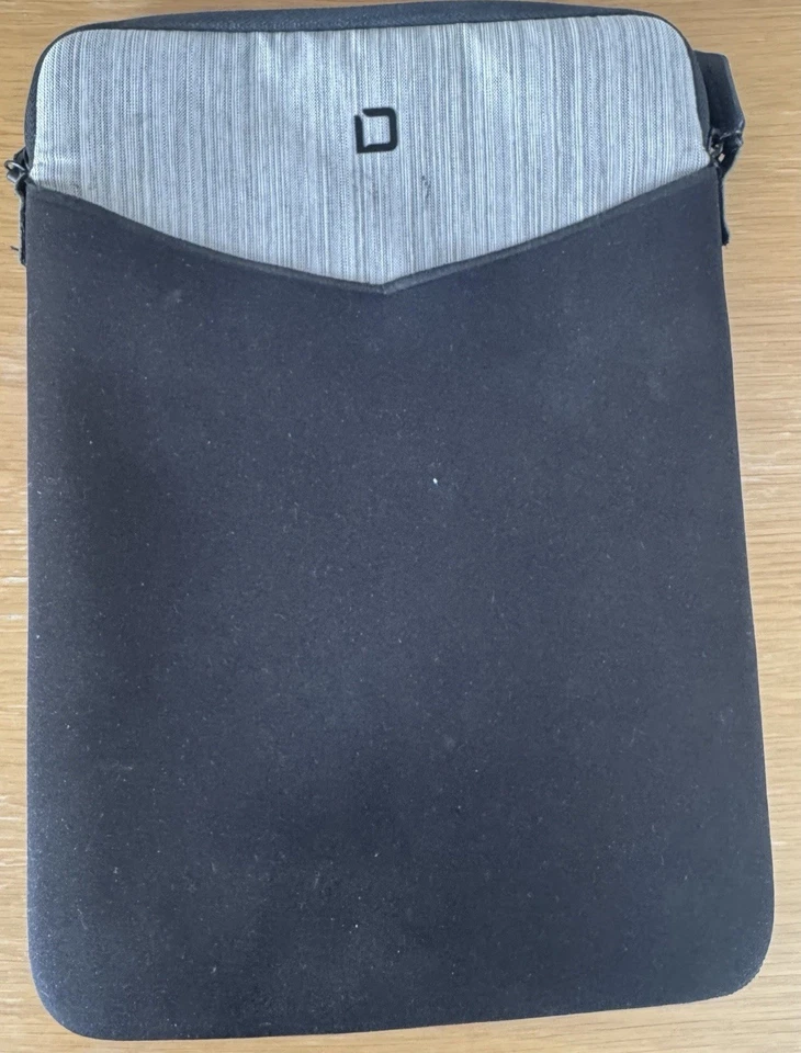 Apple MacBook Air 2015, 13.3 Zoll, 256 SSD, 4GB, Intel Core I5 5. Gen. - Bild 4 von 4