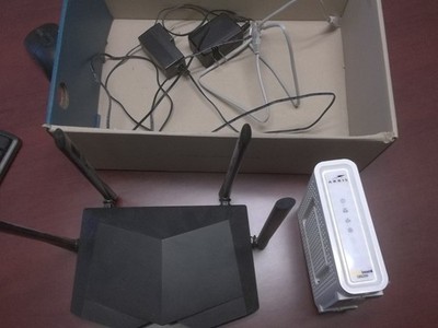 AC120 tenda 5g Wifi Router and arris sb8200 arris modem cable